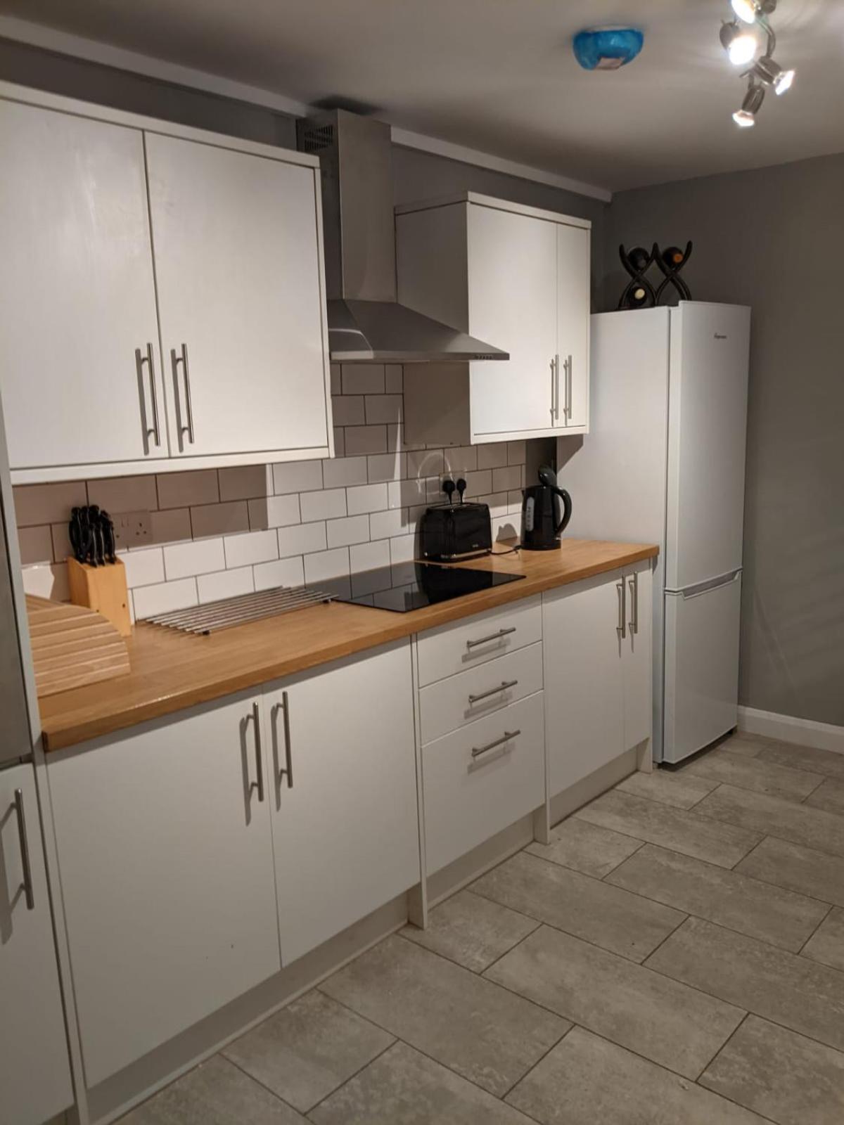*feel At Home* 3bed 2bath House Cleethorpes Apartment