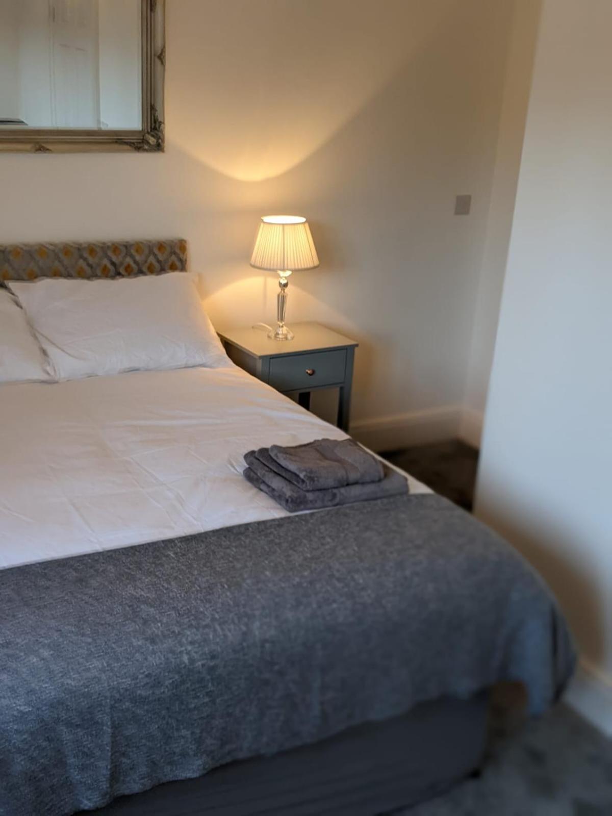 *feel At Home* 3bed 2bath House Cleethorpes Apartment *