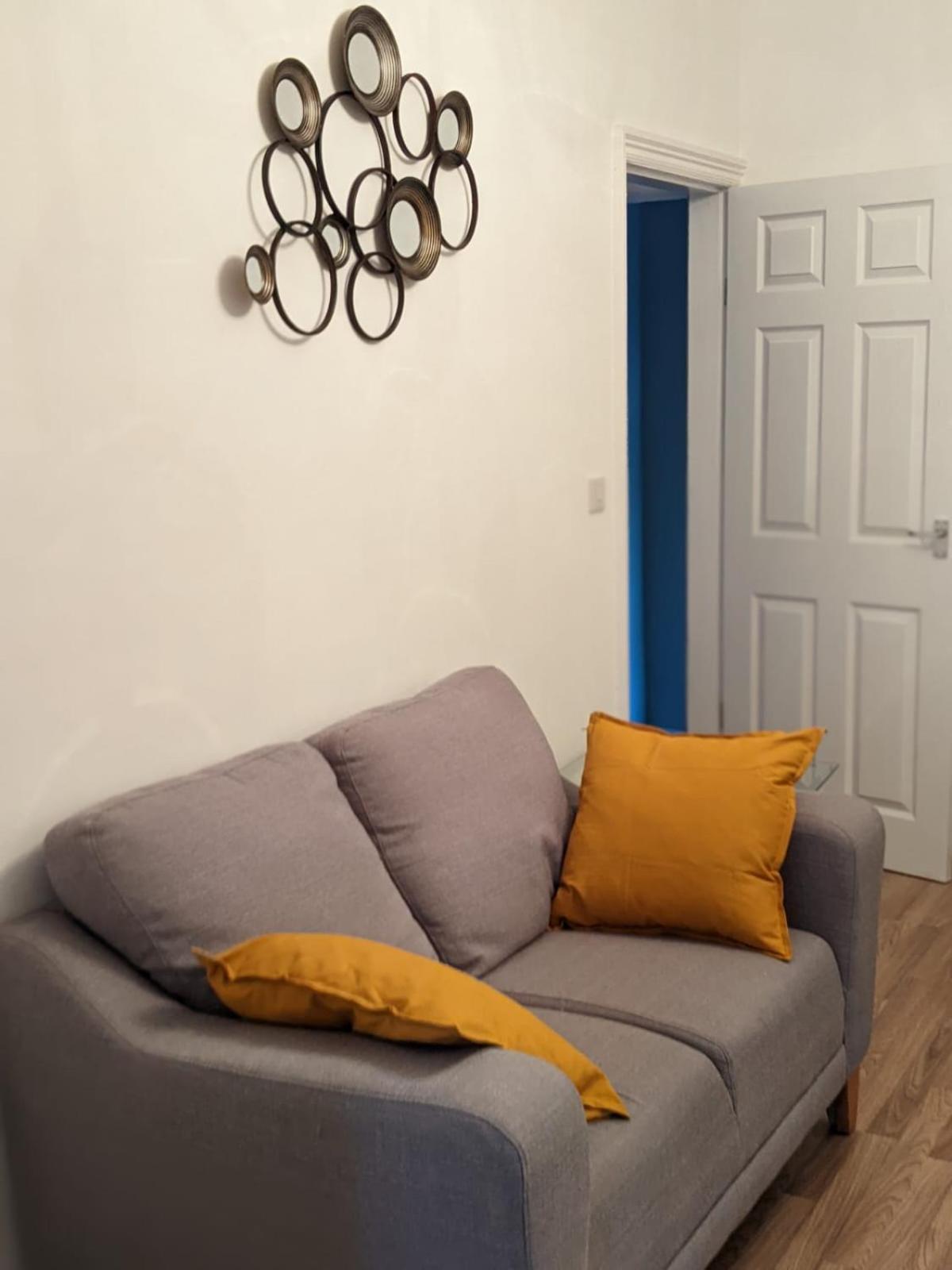 *feel At Home* 3bed 2bath House Cleethorpes Apartment